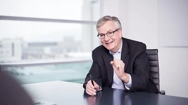 戴姆勒卡车CEO：供应链问题致产量损失上万辆